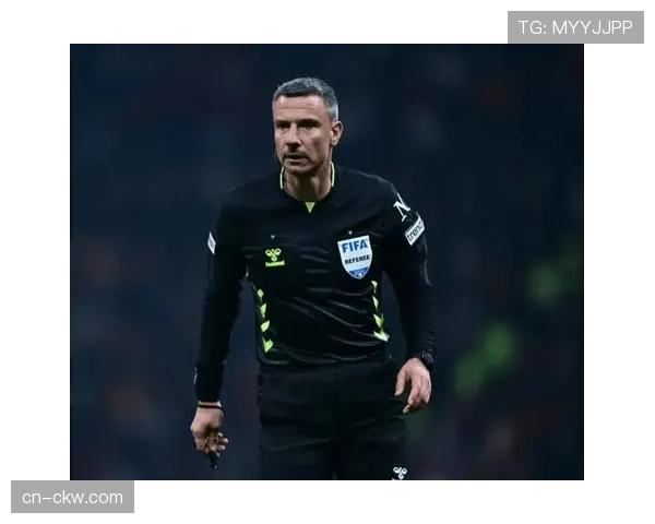 欧冠半决赛裁判团队公布，法国名哨图尔平执法巴黎vs拜仁